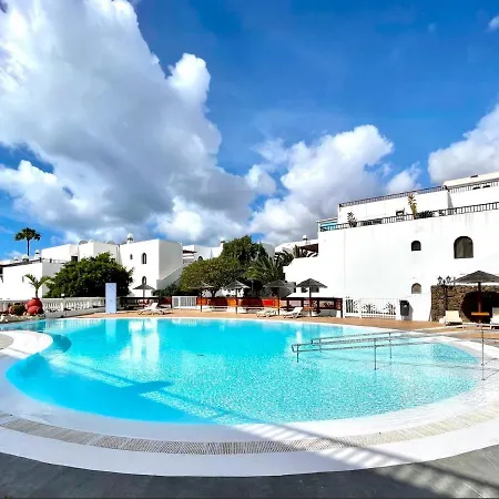 Mar Y Apartment